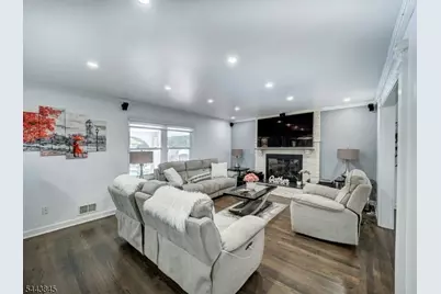 55 School Rd, Marlboro Township, NJ 07746 - Photo 28