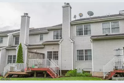 30 Emily Pl, Parsippany, NJ 07054 - Photo 24