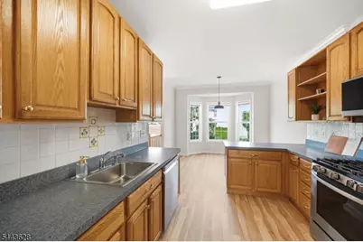 575 Coventry Dr, Nutley, NJ 07110 - Photo 12