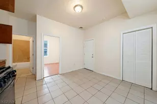 46 Seymour Ave, Newark, NJ 07108 - Photo 10
