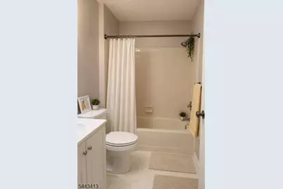 2209 Vroom Dr, Bridgewater, NJ 08807 - Photo 10