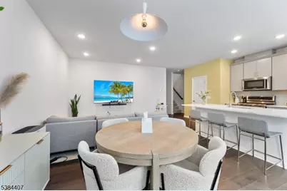 31 S Davenport St, Somerville, NJ 08876 - Photo 24