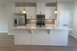 106 E Stiger St, Hackettstown, NJ 07840 - Photo 10