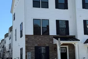 106 E Stiger St, Hackettstown, NJ 07840 - Photo 2