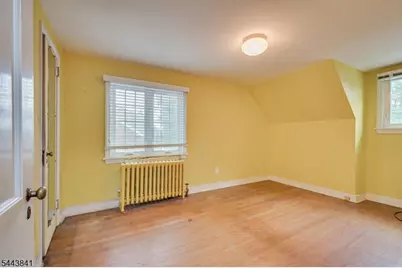 289 Hazel Pl, Union Township, NJ 07083 - Photo 20