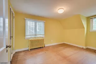 289 Hazel Pl, Union Township, NJ 07083 - Photo 20