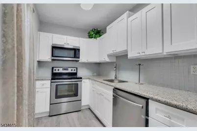 96D White Str, Eatontown, NJ 07724 - Photo 2