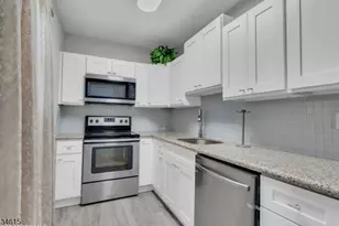 96D White Str, Eatontown, NJ 07724 - Photo 2