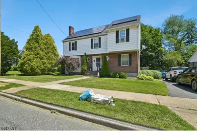 664 Belvidere Rd, Phillipsburg, NJ 08865 - Photo 2