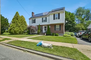 664 Belvidere Rd, Phillipsburg, NJ 08865 - Photo 2