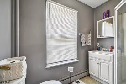 664 Belvidere Rd, Phillipsburg, NJ 08865 - Photo 18