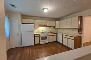 71 Drake Ln, Roxbury Township, NJ 07852 - Photo 4