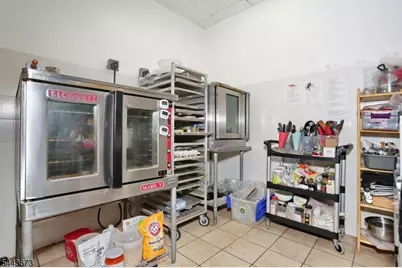 55 River Rd, Bogota, NJ 07603 - Photo 8