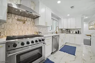 1459 Dunn Pkwy, Mountainside, NJ 07092 - Photo 8