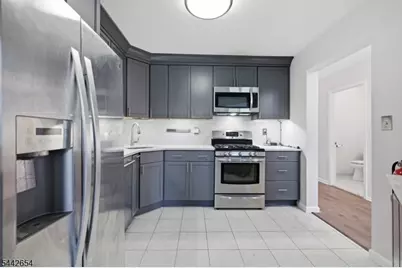32 Birch Ter, Mount Arlington, NJ 07856 - Photo 8