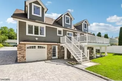 50 Lincoln Pl, Waldwick, NJ 07463 - Photo 18