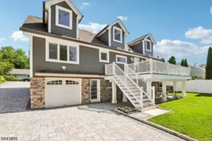 50 Lincoln Pl, Waldwick, NJ 07463 - Photo 18