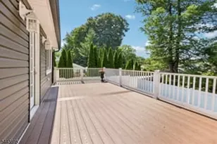 50 Lincoln Pl, Waldwick, NJ 07463 - Photo 20