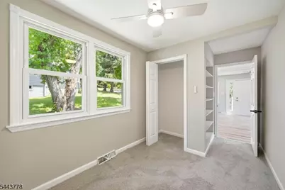 82 Fairview Dr, West Milford, NJ 07421 - Photo 10