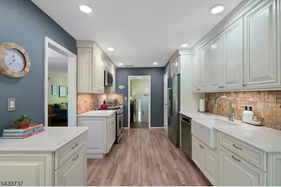 52 Stockton Rd, Summit, NJ 07901 - Photo 10