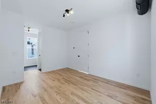 199 N Park St, East Orange, NJ 07017 - Photo 8