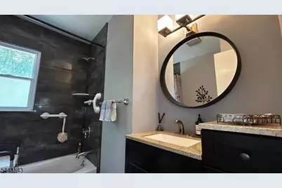 62 Andover Dr, Wayne, NJ 07470 - Photo 28
