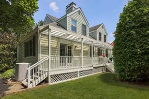 102 Mitchell Close, Hillsborough Township, NJ 08844 - Photo 2