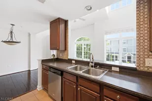 408 Donato Cir, Scotch Plains Township, NJ 07076 - Photo 20