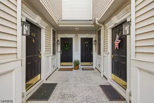 408 Donato Cir, Scotch Plains Township, NJ 07076 - Photo 4