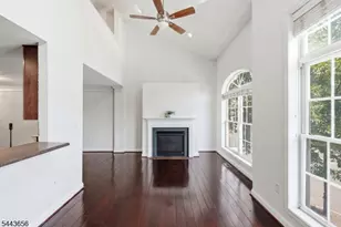 408 Donato Cir, Scotch Plains Township, NJ 07076 - Photo 10