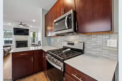90 Sowers Dr, Mount Olive, NJ 07840 - Photo 4