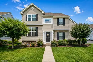 90 Sowers Dr, Mount Olive, NJ 07840 - Photo 24