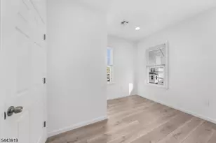 811 Jackson Ave, Linden, NJ 07036 - Photo 12