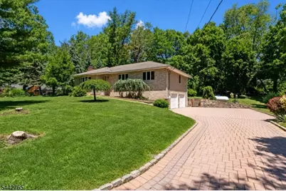 1542 US Highway 22, Mountainside, NJ 07092 - Photo 2