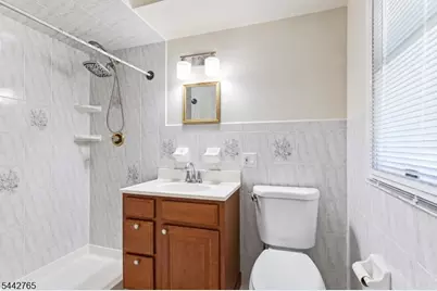 1542 US Highway 22, Mountainside, NJ 07092 - Photo 10