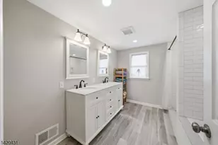 51 Lakeside Dr, Vernon, NJ 07422 - Photo 22