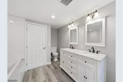 51 Lakeside Dr, Vernon, NJ 07422 - Photo 24