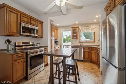 339 Myrtle Ave, Garwood, NJ 07027 - Photo 10