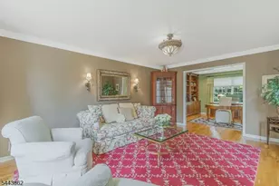 5 Pinewood Ln, Warren Township, NJ 07059 - Photo 4