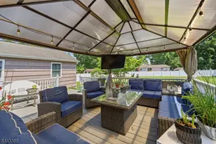 52 Roxbury Dr, Roxbury Township, NJ 07847 - Photo 32
