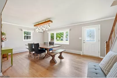 52 Roxbury Dr, Roxbury Township, NJ 07847 - Photo 2