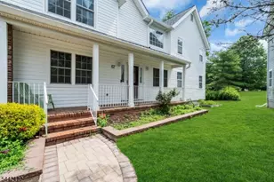 67 Nostrand Rd, Hillsborough Township, NJ 08844 - Photo 4