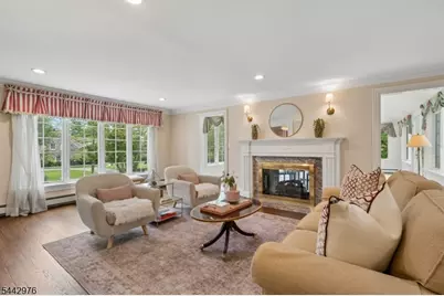 125 Stewart Rd, Millburn Twp., NJ 07078 - Photo 8