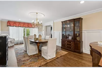 125 Stewart Rd, Millburn Twp., NJ 07078 - Photo 10