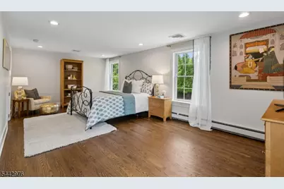 125 Stewart Rd, Millburn Twp., NJ 07078 - Photo 34