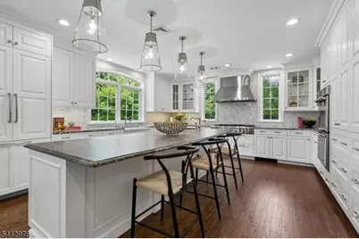 125 Stewart Rd, Millburn Twp., NJ 07078 - Photo 14