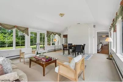 125 Stewart Rd, Millburn Twp., NJ 07078 - Photo 10