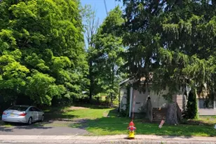 223 Halsey Rd, Parsippany, NJ 07054 - Photo 2