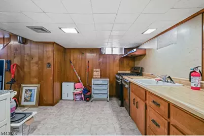57 Ivanhoe Ter, Bloomfield, NJ 07003 - Photo 30