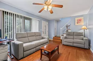 57 Ivanhoe Ter, Bloomfield, NJ 07003 - Photo 6